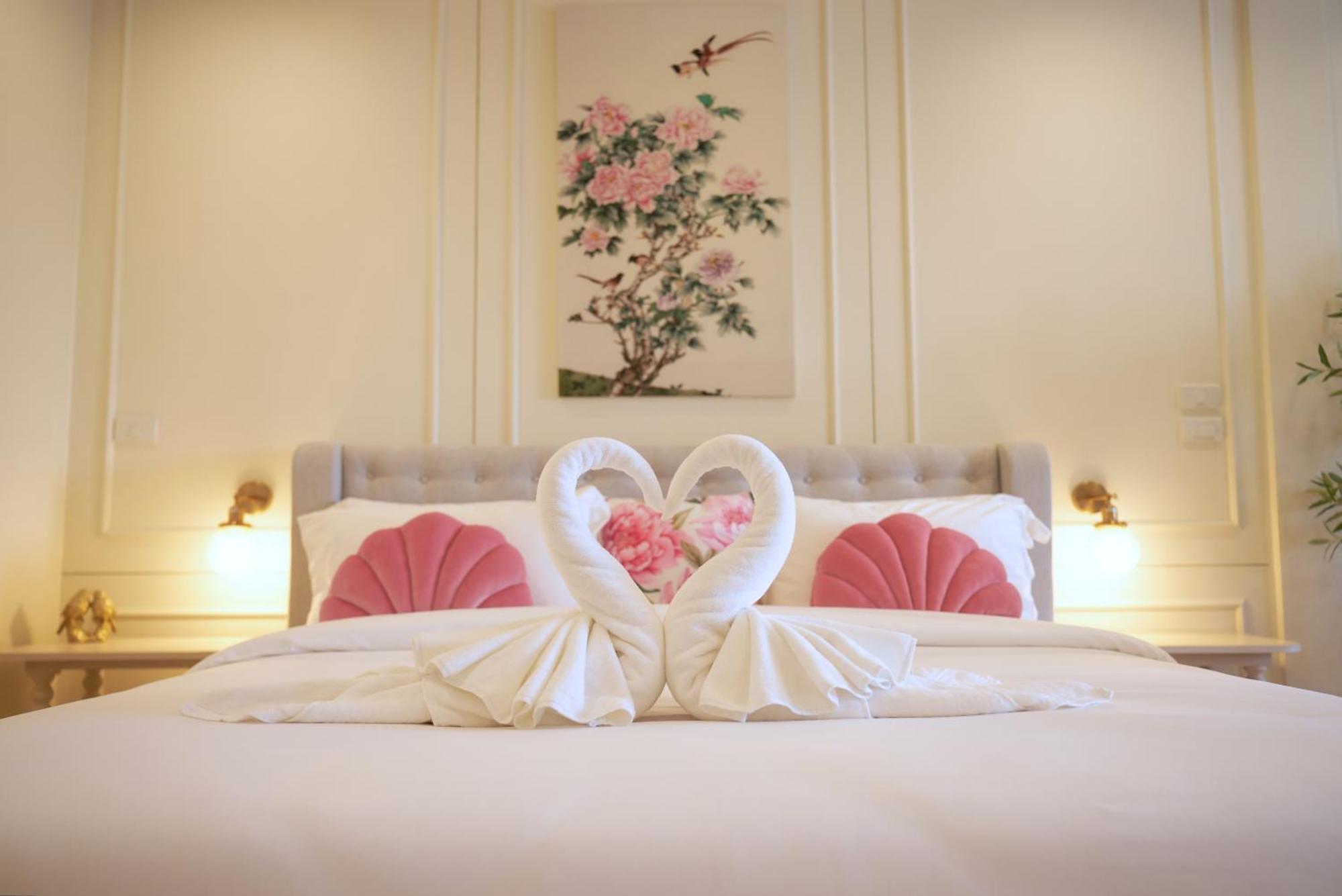 Hawa House Phuket Hotel Bagian luar foto